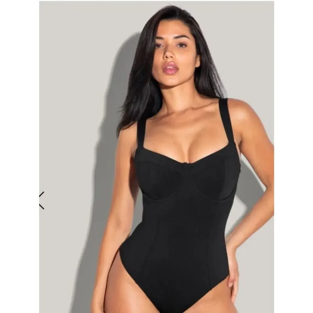 NEW TA3 Women's Small D/DD Lifty Contour Swimsuit Shapewear One Piece Reg/Long